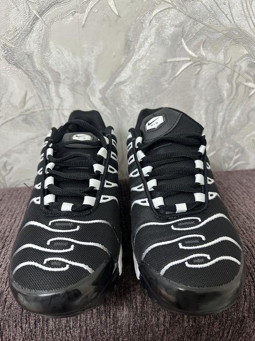 Кроссовки nike air max plus tn