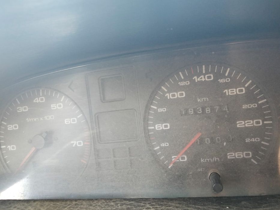 Ауди 100 продам либо запись