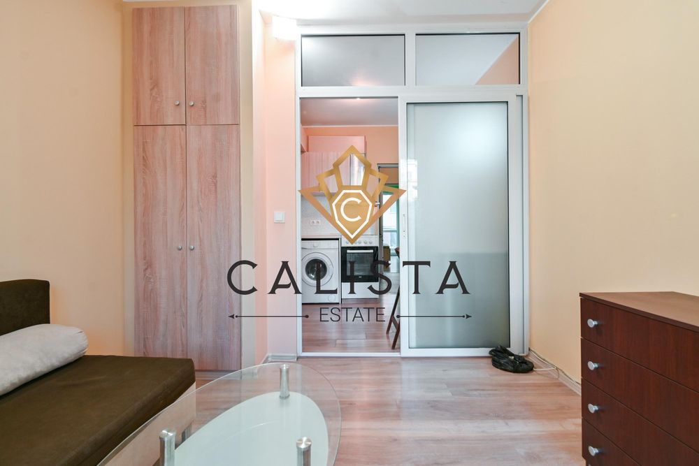 Дава се под наем Двустаен апартамент в София, Банишора - 60 кв.м за 560.49 € - Снимка #1