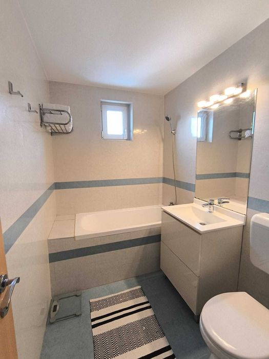 Apartament 3 camere, complet renovat – lângă Lotus 2 (proprietar)