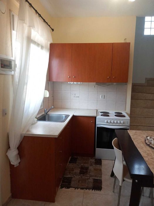 ПРОДАВА Самостоятелна къща - мезонет в Паралия Каряни, Кавала