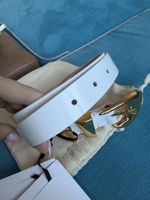 Кожен колан By far