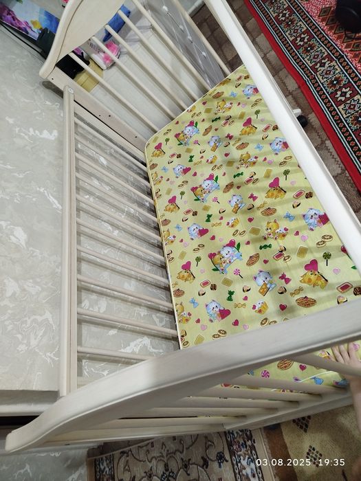 Продается детская кроватка