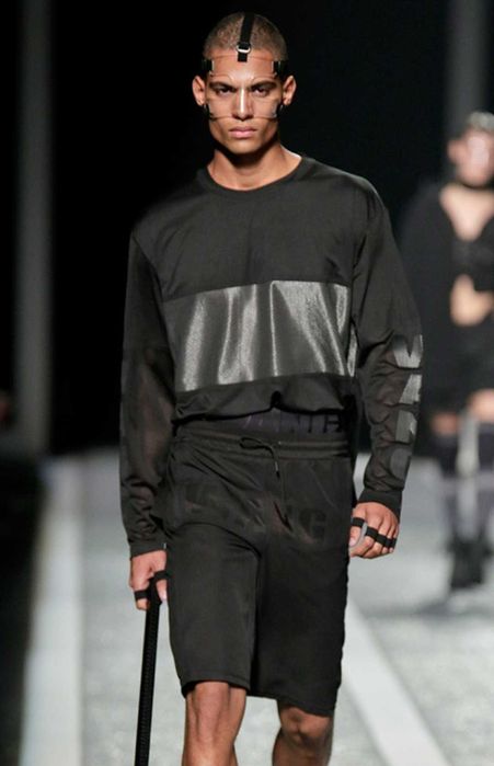 Тениска H&M Alexander Wang