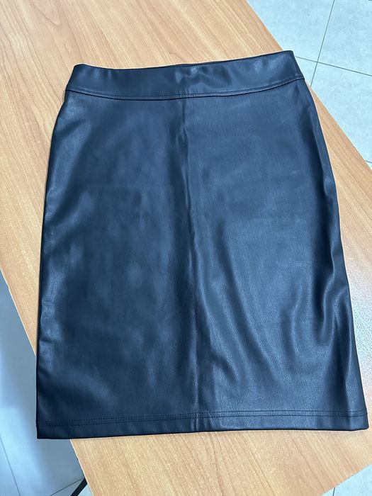 Продам кожаную юбку
