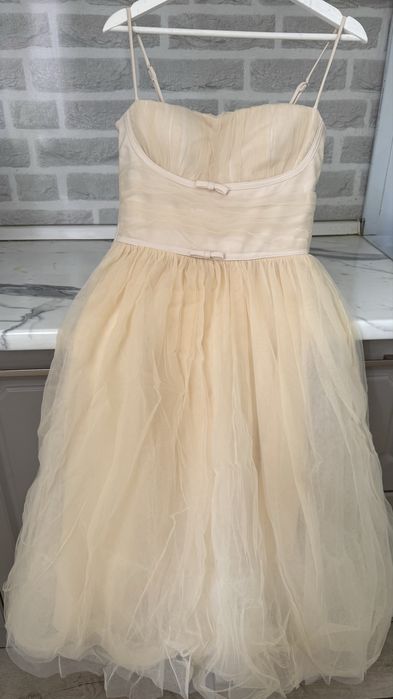 платье на выпускной