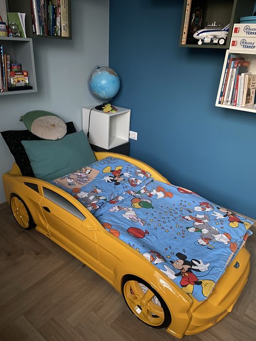 Pat masina pentru baieti