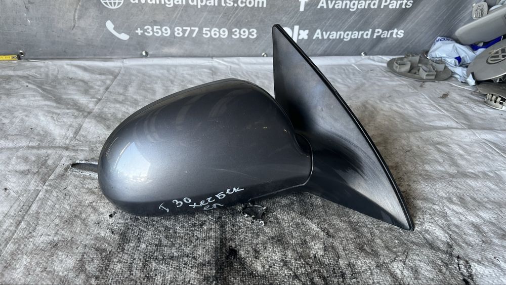 Hyundai i30 дясно огледало