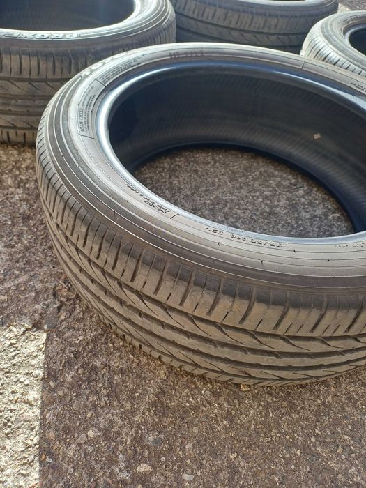 Гуми 4 бр. Летни Toyo 215/50/18