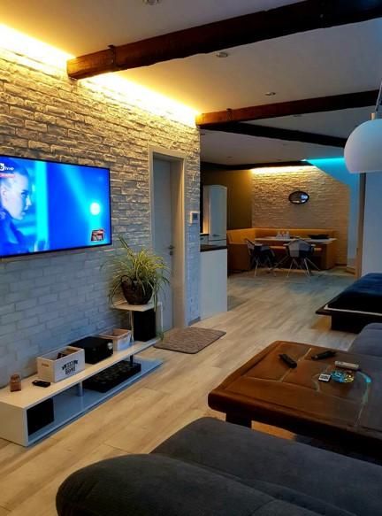 Дава се под наем Едностаен апартамент в Бургас, Център - 75 кв.м за 714 € - Снимка #4