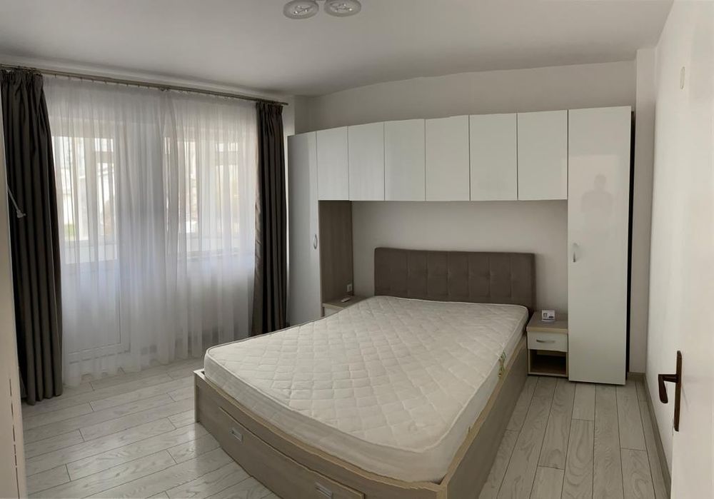 Apartament 2 camere de inchiriat