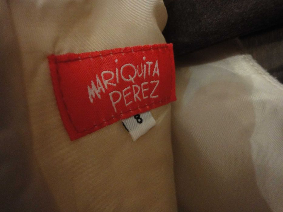 продается б.у шерстяное платье на девочку 4-6 лет