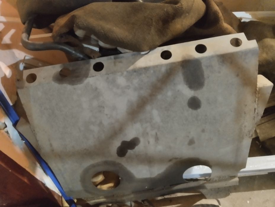 Продам защиту двигателя приора десятка