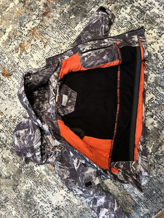 Детски зимни якета и елеци