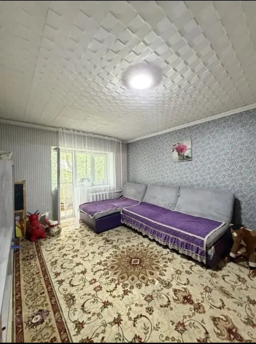 Срочно Продается Трехкомнатная квартира