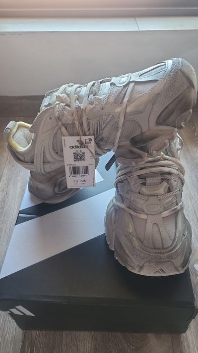 Vand Adidas XLG Runner Deluxe Wonder