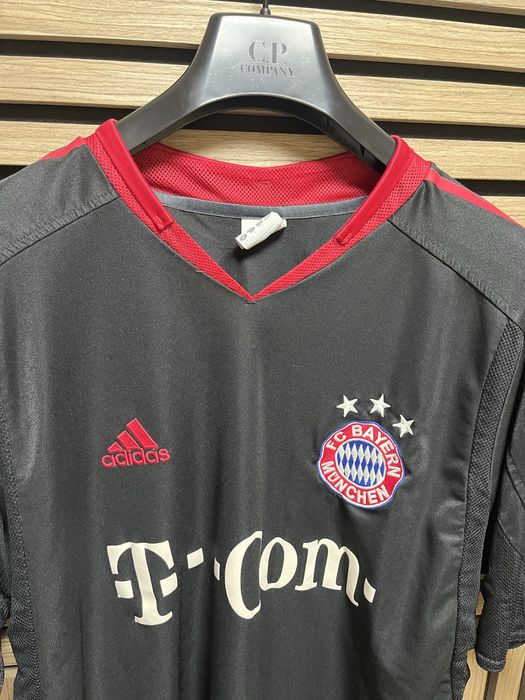 ADIDAS Bayern Munchen Шампионска Лига сезон   2004-2005 - #31 Бастиан Швайнщайгер размер Л / Оригинал