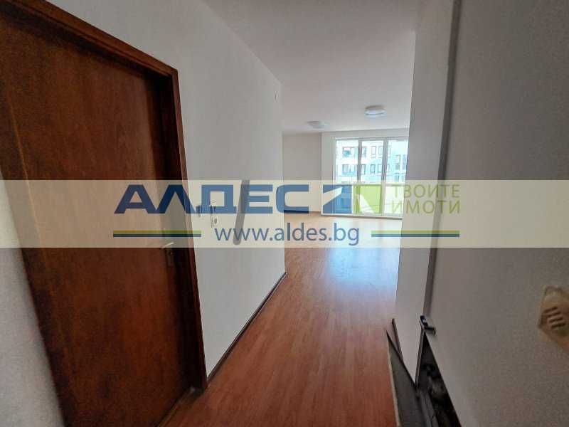 Продава се Тристаен апартамент в София, Център - 75 кв.м за 3747 €/кв.м - Снимка #13