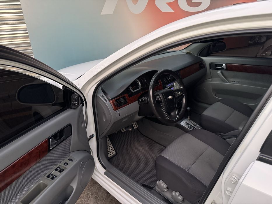 Lacetti 1.6 - 2013 yil sotiladi