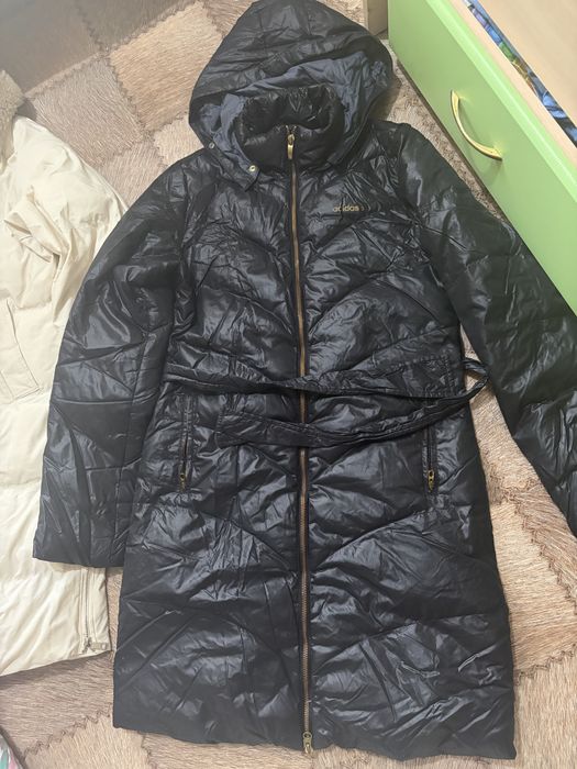 Продам куртки женские