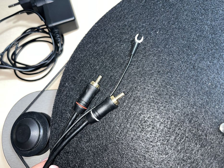 Виниловый проигрыватель Pro-Ject