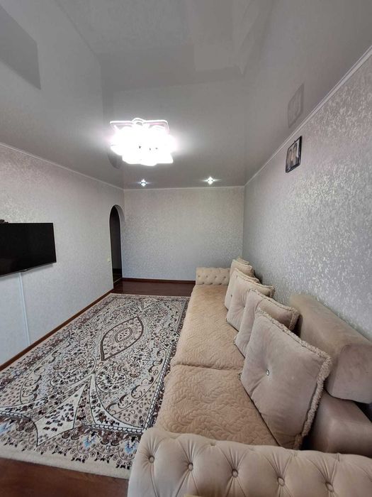 Продам трехкомнатную квартиру