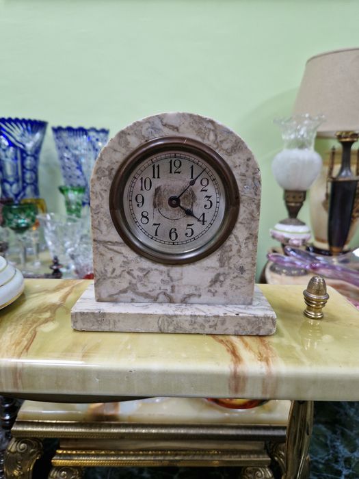 Стар рядък антикварен френски настолен часовник