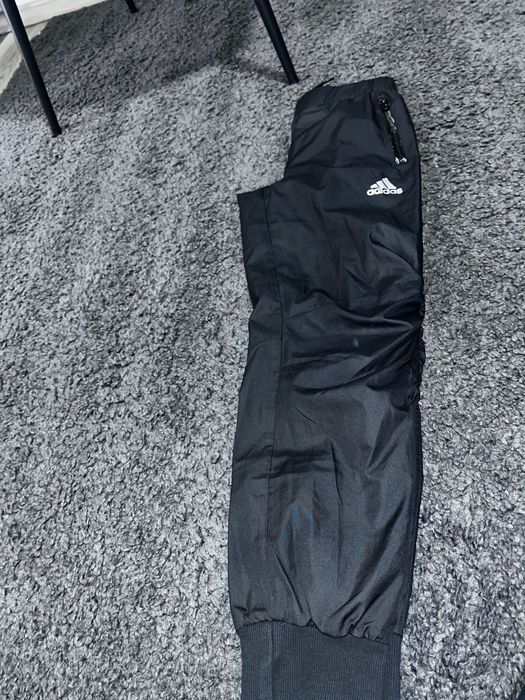 Adidas спортни панталони