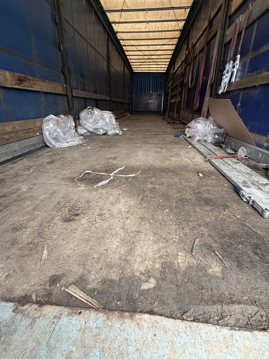 Semiremorca standard Krone 2013