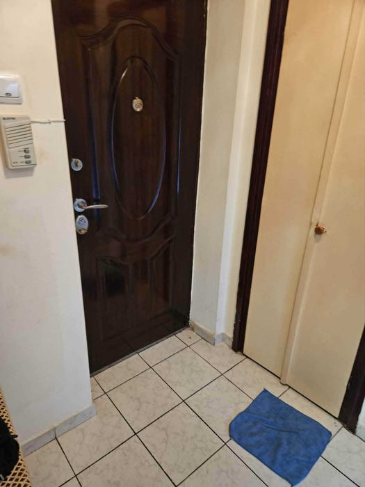 vand apartament dej