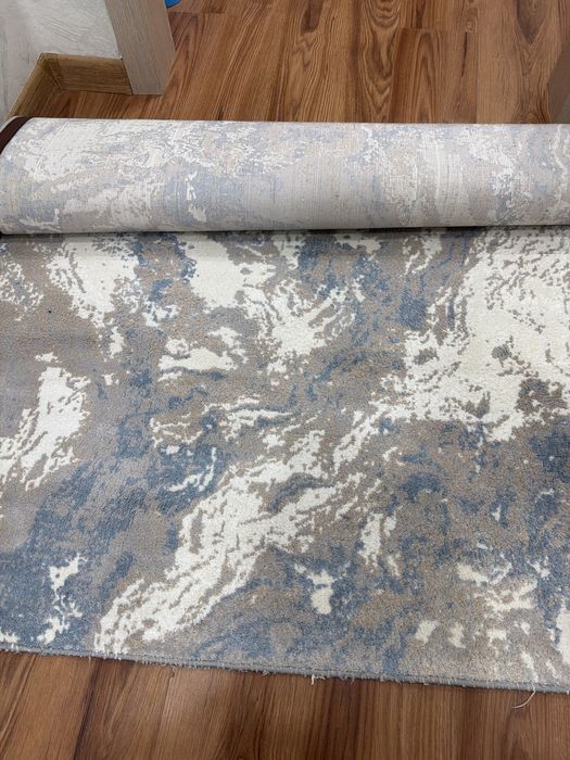 Продам ковровую дорожку