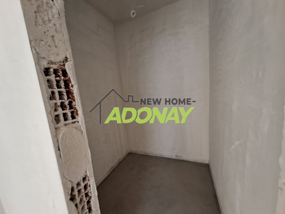 Продава се Тристаен апартамент в Пловдив, Остромила - 96 кв.м за 1355 €/кв.м - Снимка #6