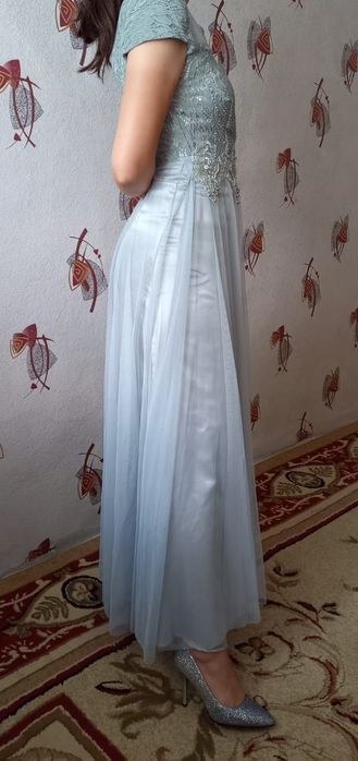 Көйлектер сатылады