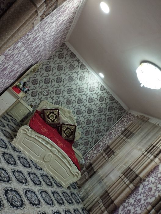 Xovli sotiladi .Narpay 2 boʻlim  Qizilqum koʻcha 18 uy