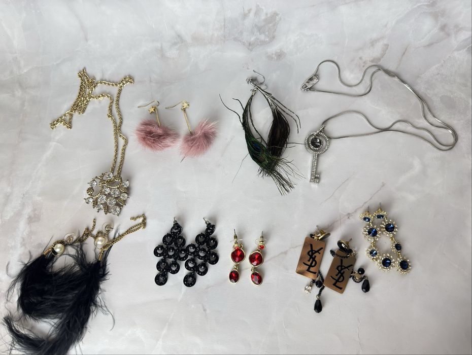 Продам бижутерию