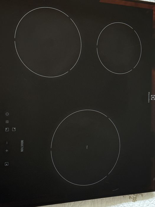 Plita inductie Electrolux impecabila