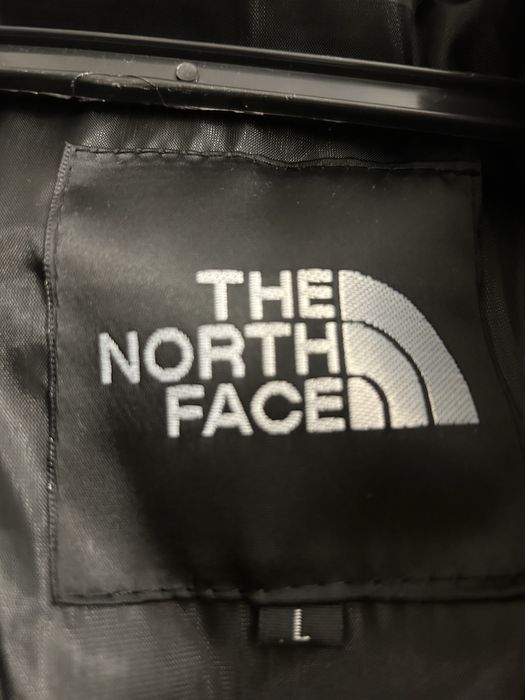 Geacă The North Face alb/negru – mărimea L – NOUĂ