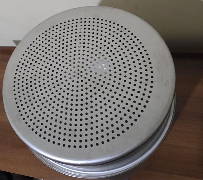 Yangi, ishlatilmagan 36 litrli johori (jo‘xori) pishirish apparati.
Tu