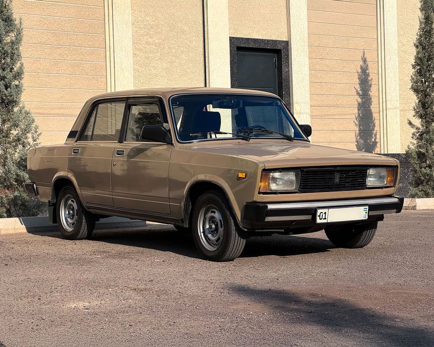 Продаётся Жигули 2105 jiguli 21051, мотор 01