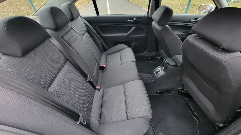 Skoda Superb Automata 1.8T Benzina 150CP