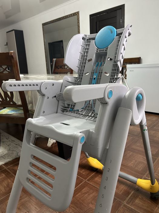 Детский стульчик chicco