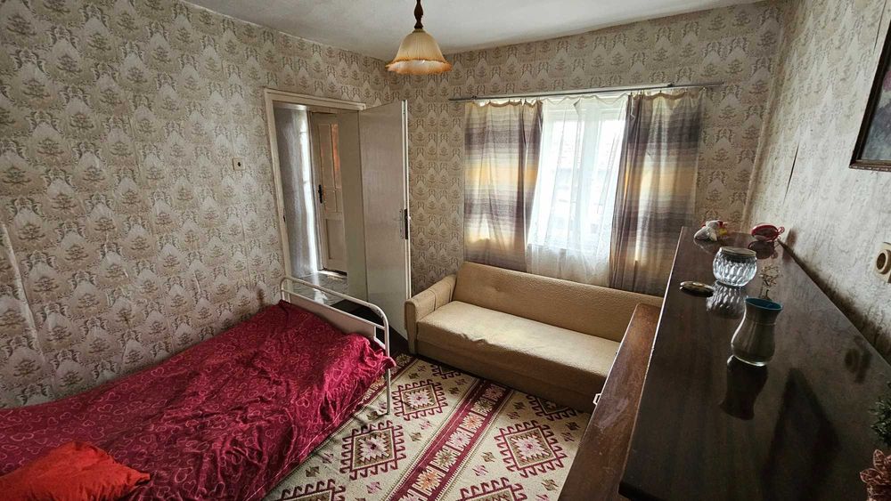 Продава се Къща в с. Българско Сливово, Област Велико Търново - 50 кв.м за 360 €/кв.м - Снимка #2