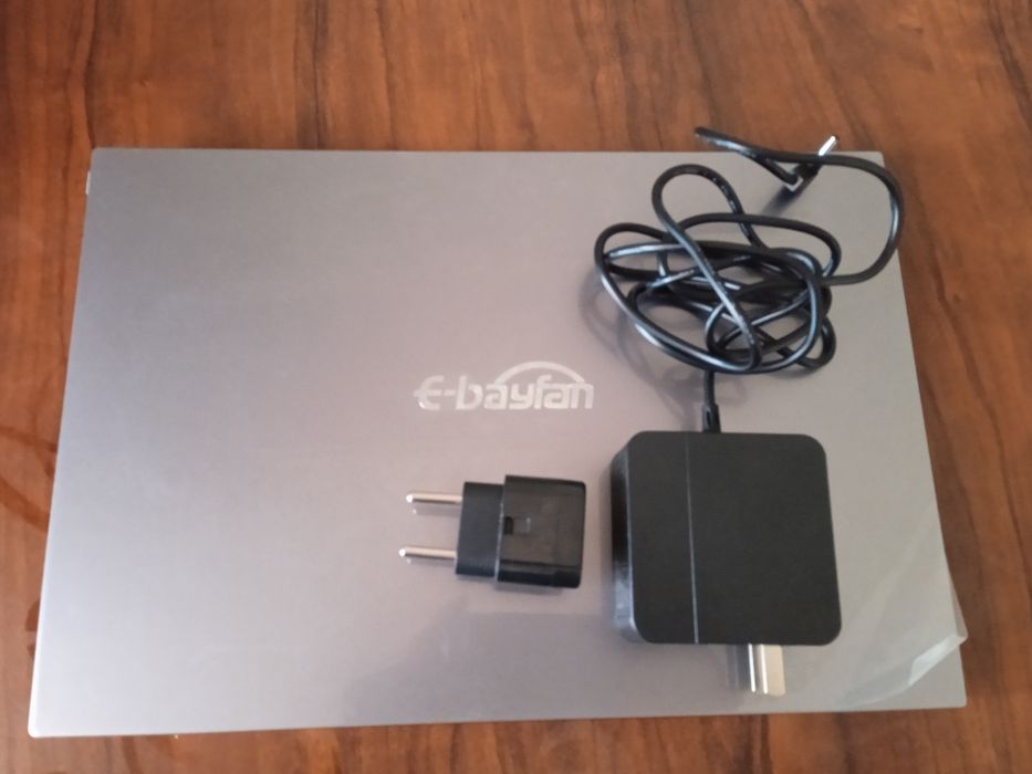 Notebuk e-bayfan