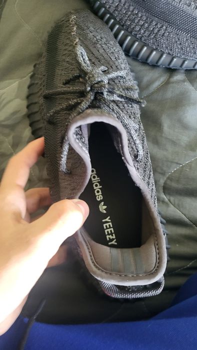 Yeezy 350 noi de vară