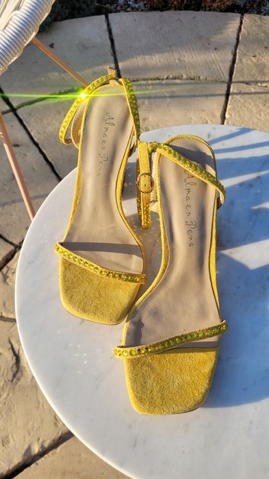 Sandale Alma en Pena noi, galbene, piele naturală,  37
