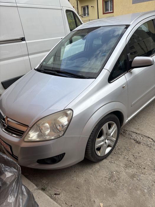 Opel zafira an 2009,1,7 diesel