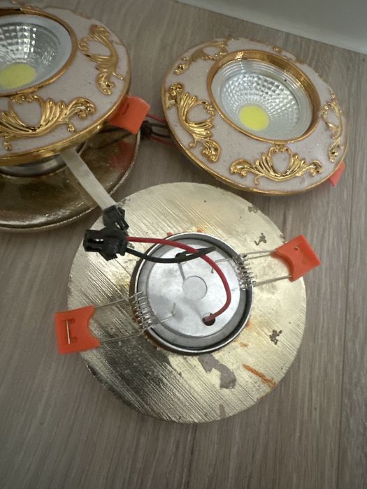 Лампочки, свет, яркость