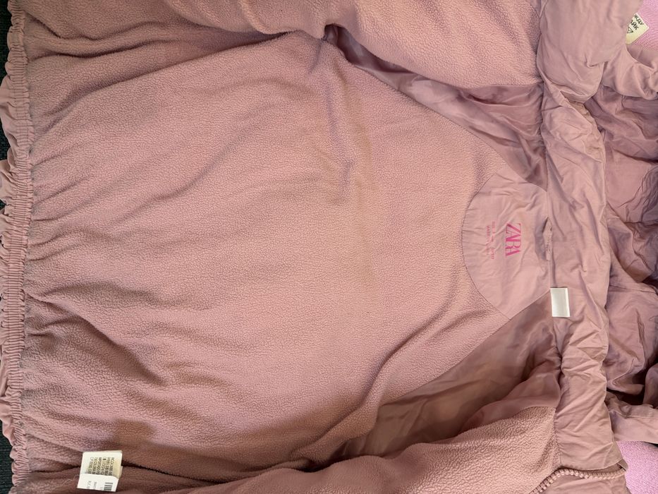 Продам пуховик детский Zara