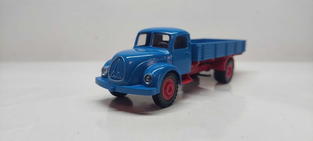 Machete camioane, tractoare, auto 1/87 1/64 1/24