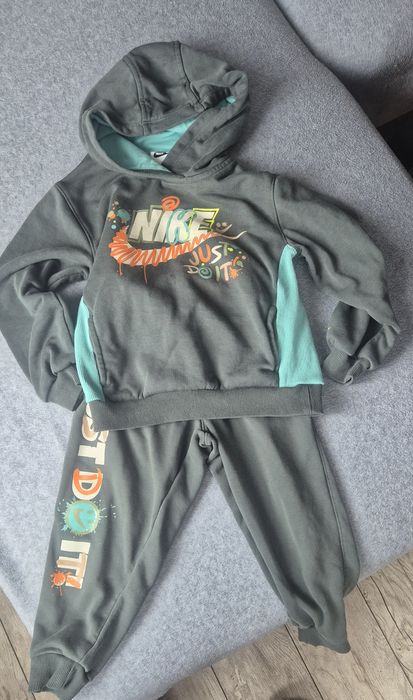 Детско яке Zara/екипи Nike/Adidas